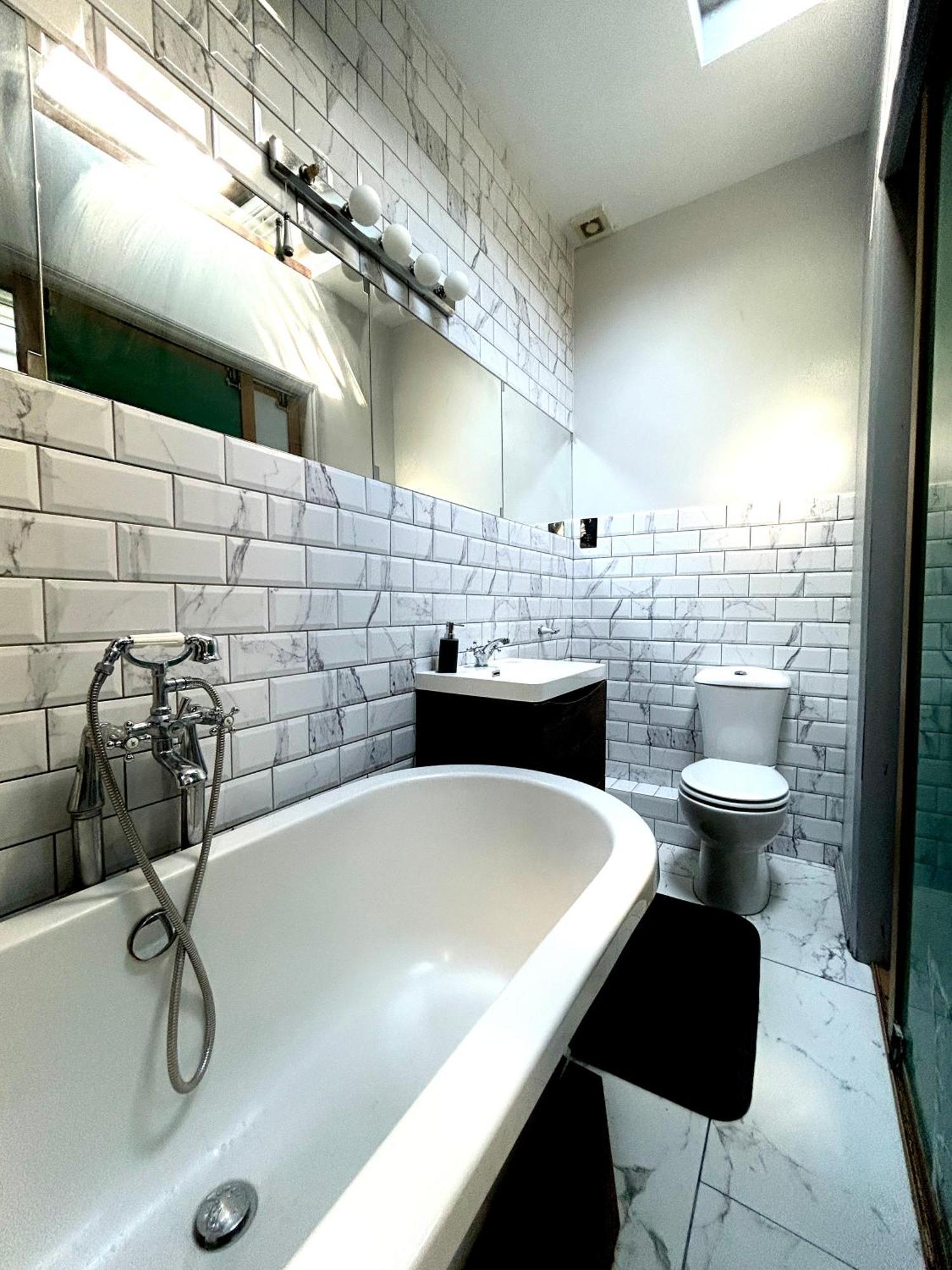 Central Brighton Stylish Studio Apartment Exterior photo